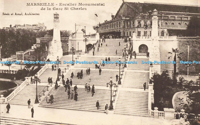 R195548 Marseille Escalier Monumental de la Gare St Charles Senes et Arnal