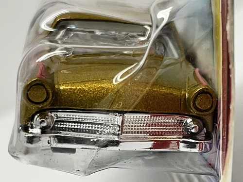 Hot Wheels 56 Ford Wagon 8 Crate “Phil’s Body Shop” Delivery 1:64 DieCast New - Picture 4 of 23