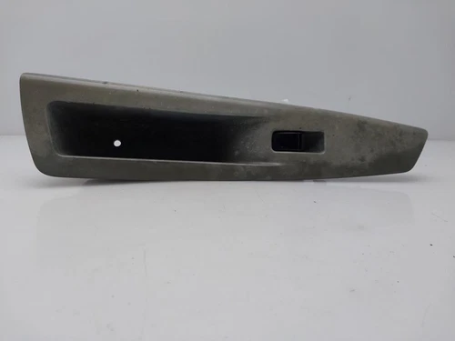 621W04790 Right Front Window Control for DAEWOO LACETTI SX 2004 8491850 - Picture 1 of 10