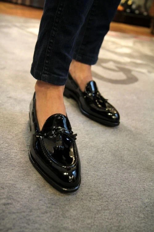 Custom Made Black Patent Leather Moccasin Loafers Tassels Dress Formal Men Shoes
Opens in a new wind