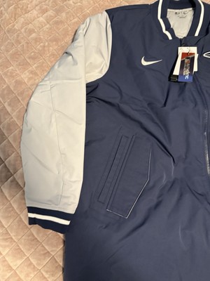 Nike Mens Toronto Blue Jays Authentic Collection Dugout Player Nike Mens Toronto Blue Jays Authentic Collection Dugout Player