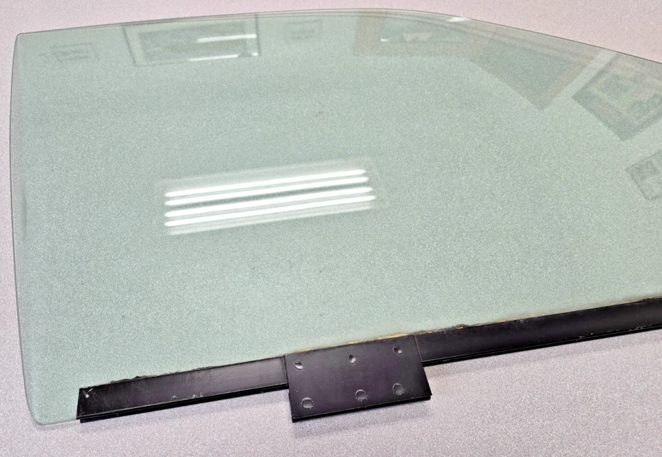 BONITO ORIGINAL PORSCHE 924 924S 944 968 VENTANA PUERTA PASAJERO HERCULITA TINTADA Foto 2 de 4