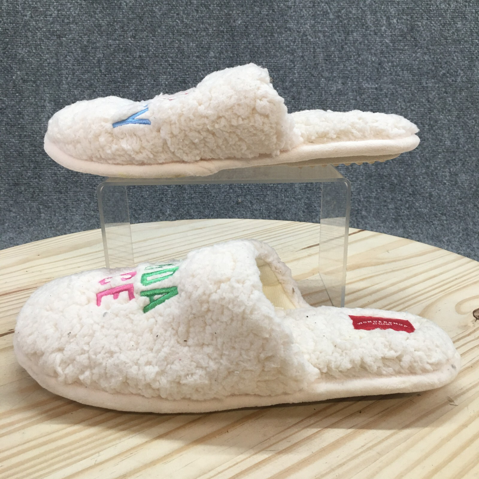 Wondershop Slippers Womens 9-10 Slip On Slides White Kinda Naughty Kinda Nice-image