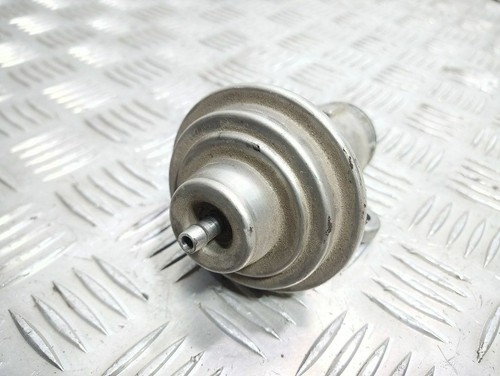 Mercedes-Benz C W202 1998 Diesel AGR-Ventil Abgasrückführung 98T023 UST34535