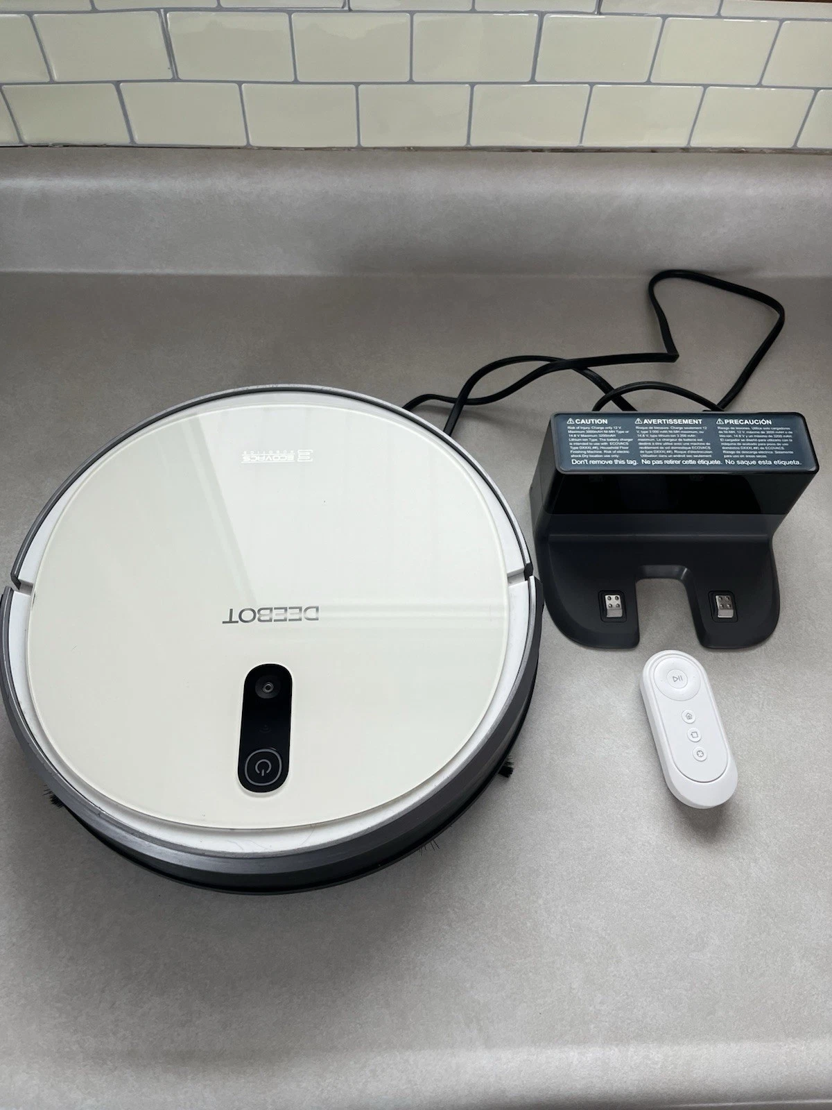 Ecovacs Deebot Remote Control Robot Vacuum Cleaner Remote Charger DS3G Descrip!