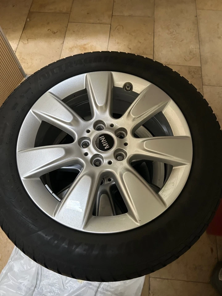 Original Mini F60 Countryman Winterräder 225/55/R17 Goodyear Ultragrip 8 Perform - Bild 2 von 2