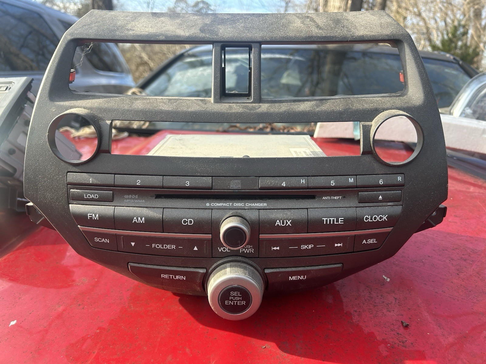 Honda Accord 2010-2012 AM/FM XM Radio 6-Disc CD Player 39100