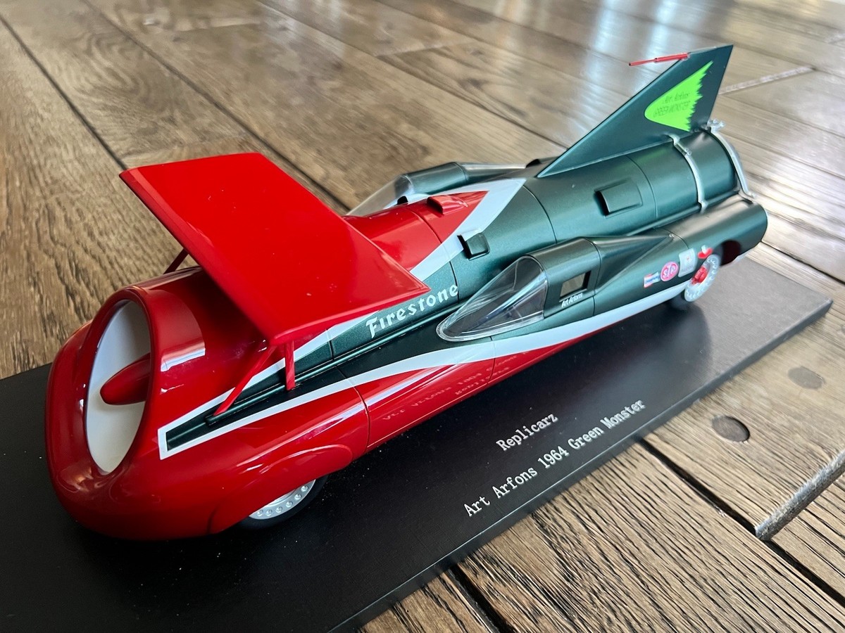 1/18 Replicarz 1965 Green Monster 2 Land Speed Car Art Arfons
