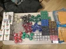 DICE, DICE BAG AND DICE CUPS NEW