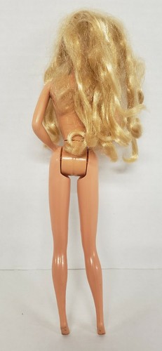 Genuine Mattel Inc Barbie 1966 Made in Malaysia Twisting Body As Is Blonde (3) - Picture 5 of 6
