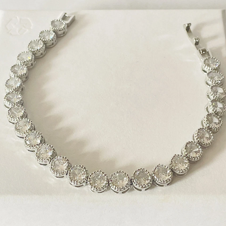 Pulsera de tenis estilo Swarovski plateada chapada en rodio para mujer joyería nupcial Reino Unido Foto 4 de 4