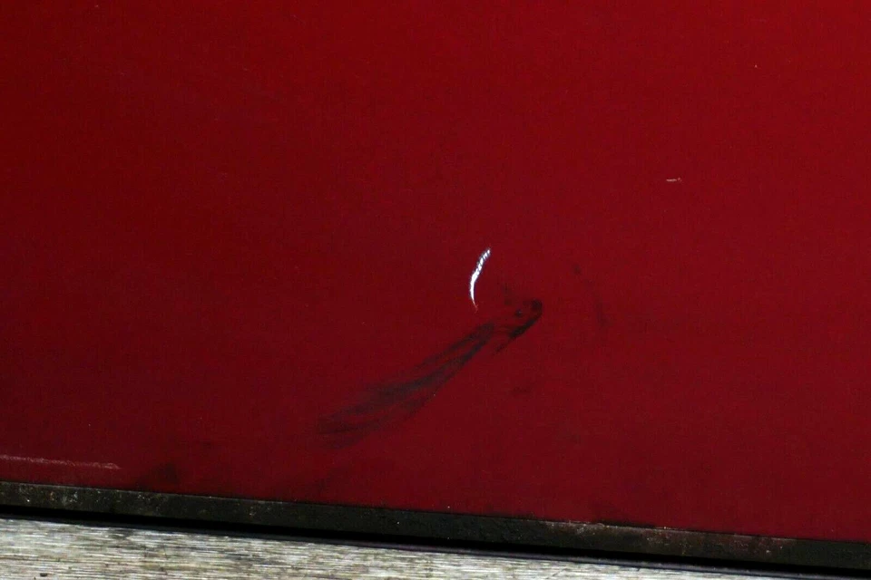 VERMELHO 1998-2004 MERCEDES SLK230 R170 PORTA EXTERNA LATERAL ESQUERDA COM ALÇA DE VIDRO FABRICANTE DE EQUIPAMENTO ORIGINAL - Imagem 4 de 4