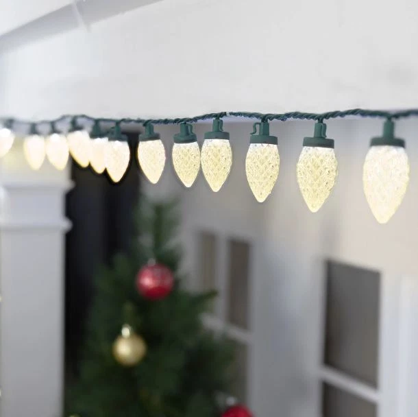 Luces LED de Navidad Holiday Time 400 quilates corte diamante C9 238 pies todas las opciones de color Foto 2 de 2