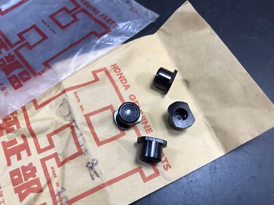 HONDA DREAM C71 CS71 C75 C76 CS76 STATER BUTTON / NOS X 1