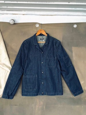 Vintage 90s Levis all duty denim round collar buckle back chore