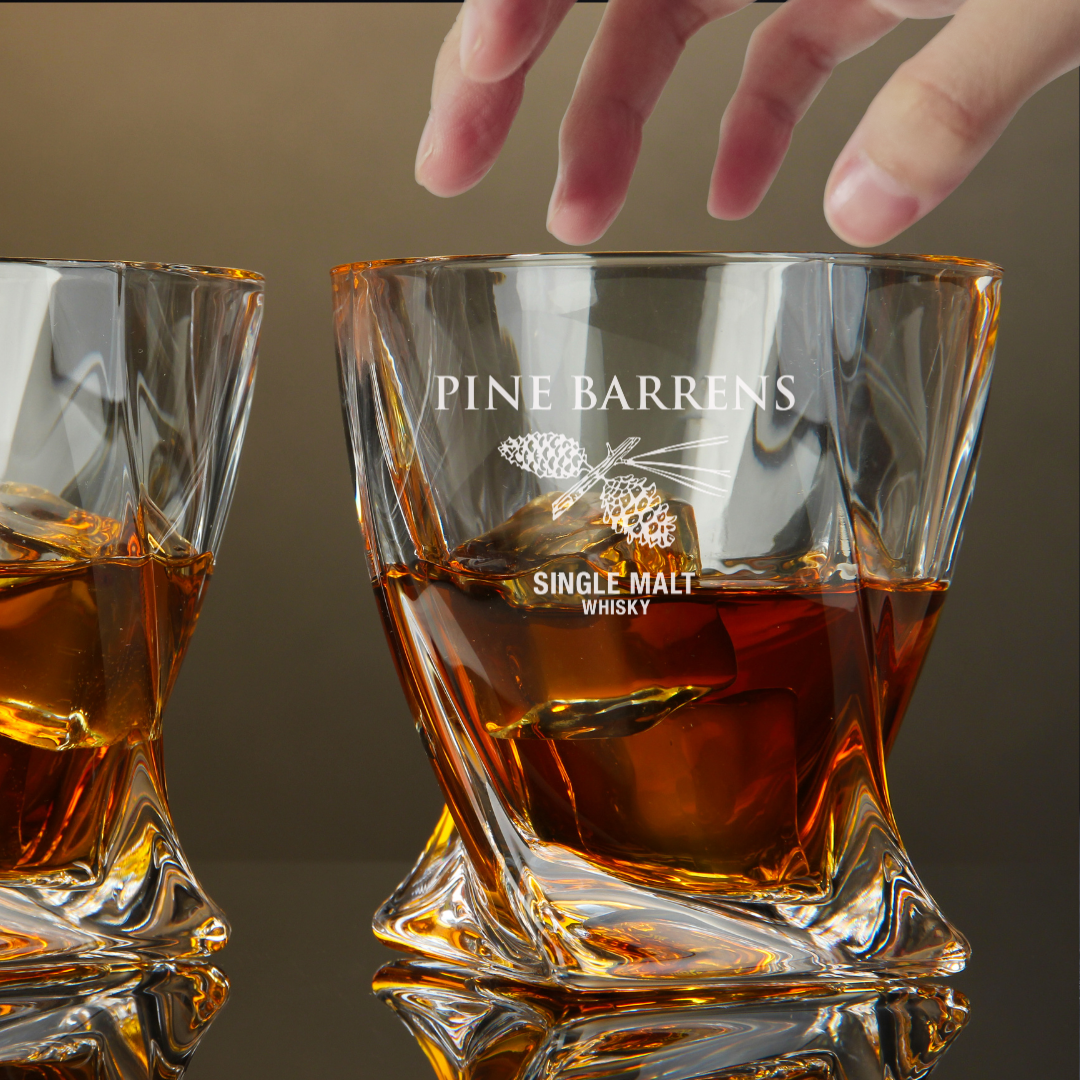 Custom Engraved Pine Barrens Single Malt Whisky Glass – 10 oz Twisted Rocks Glas-image