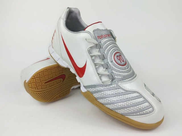 nike total 90 iii indoor