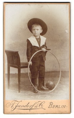 Fotografie A. Jandorf & Co., Berlin, Grosse Frankfurter Str. 113, Kleiner Junge 
