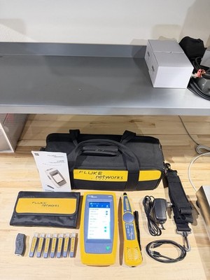 FLUKE NETWORKS LIQ-100 LINKIQ KIT CABLE & NETWORK TESTER W ACCESSORIES