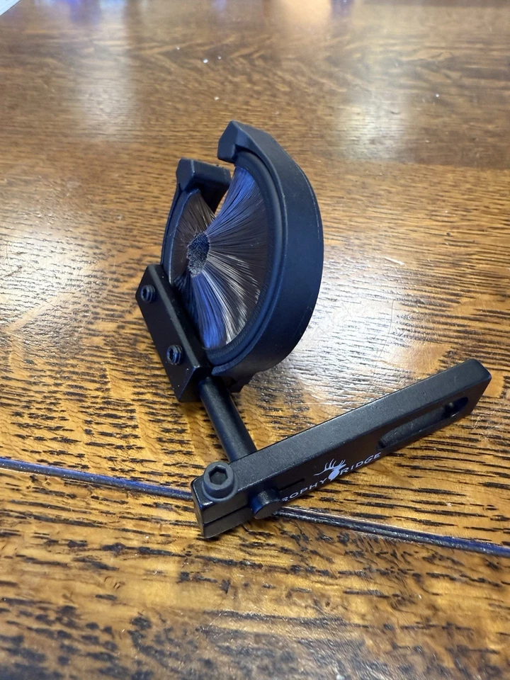 Trophy Ridge AWBBRM Biscoito Whisker Original Tiro Rápido Médio, Mão Direita - Imagem 3 de 3