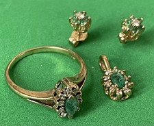 10kt Yellow Gold 1980’s Emeralds & Diamonds Jewelry Set Ring Pendant & Earrings