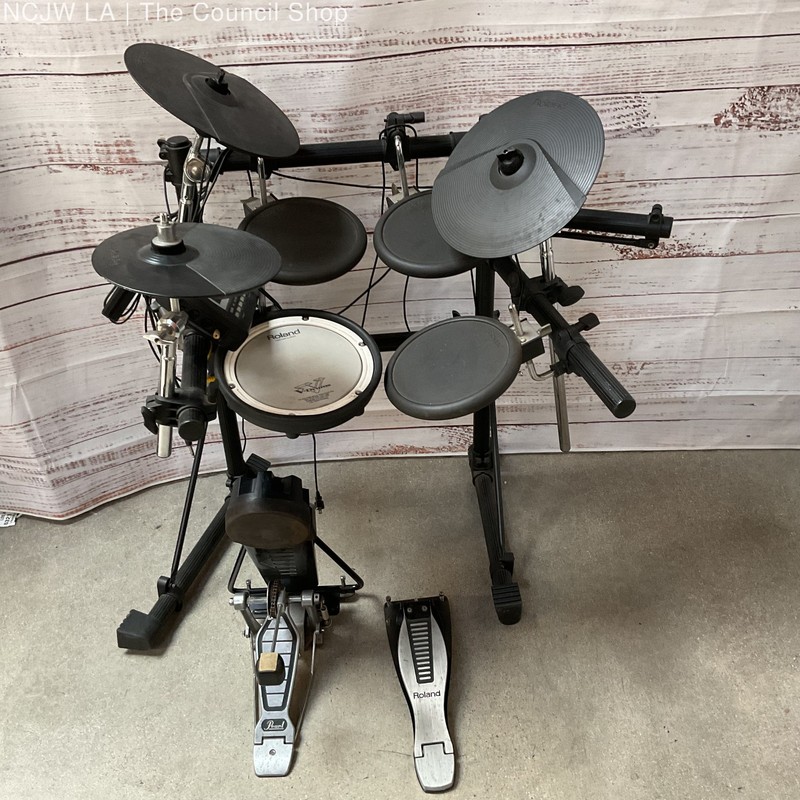 ROLAND TD-3 Electronic Drum Kit with Pedals- (WORKS!!!)