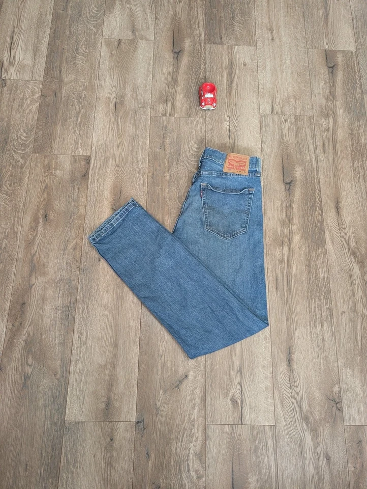 Levi's 505 Men's Straight Fit Blue Denim Jeans Medium Wash W34 L36, photo 1 of 5