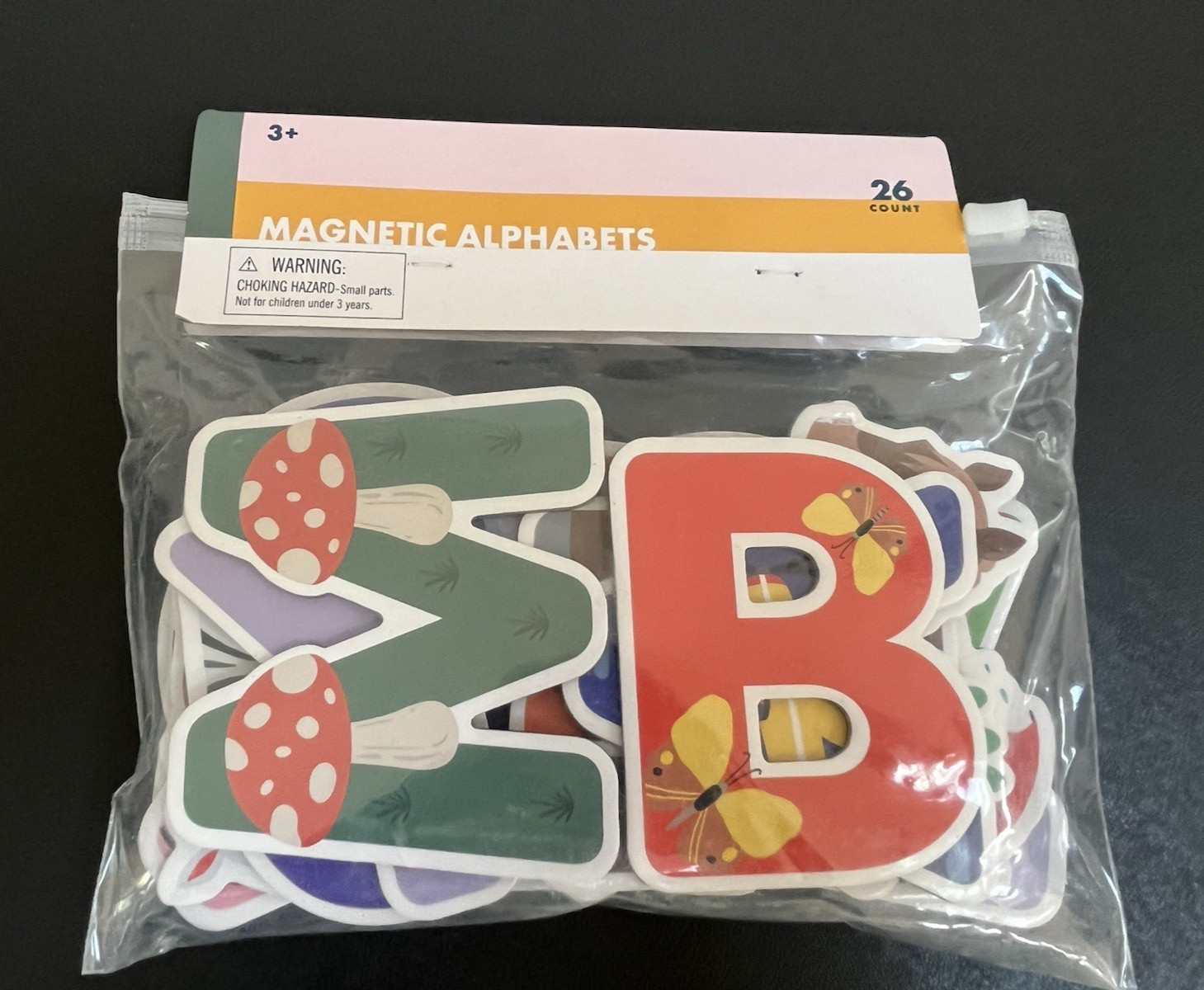 Learn & Play 26 Magnetic Letters Alphabet Kids NEW in Packag