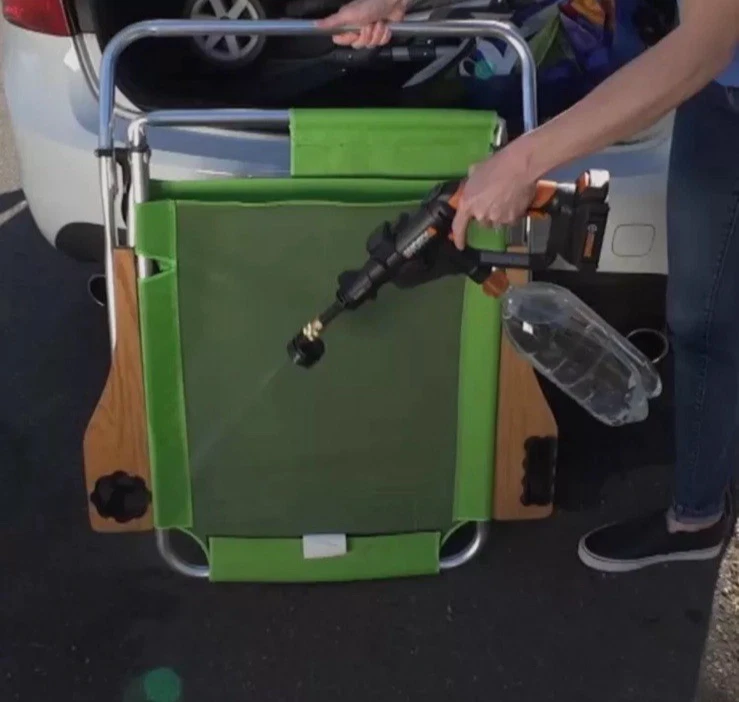 WORX WA4038 Hydroshot Cordless Pressure Cleaner Bottle Adaptor Accessory - Image 3 of 4