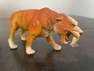 Imperial Toys Saber Tooth Tiger Smilodon Hard Rubber PVC Toy Figure Vintage 1988