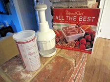 Lot 3 Pampered Chef Sliding Measure All Cup Dry Wet, Chopper & Cook Book Recipes