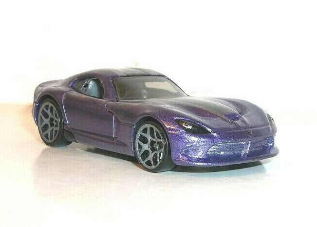 LOOSE 2021 HOT WHEELS 1:64 PURPLE 2013 SRT VIPER DODGE MULTIPACK