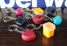 Tupperware KEYCHAIN Onion Heart Freezer Mates Signature Line Pressure Cooker NEW