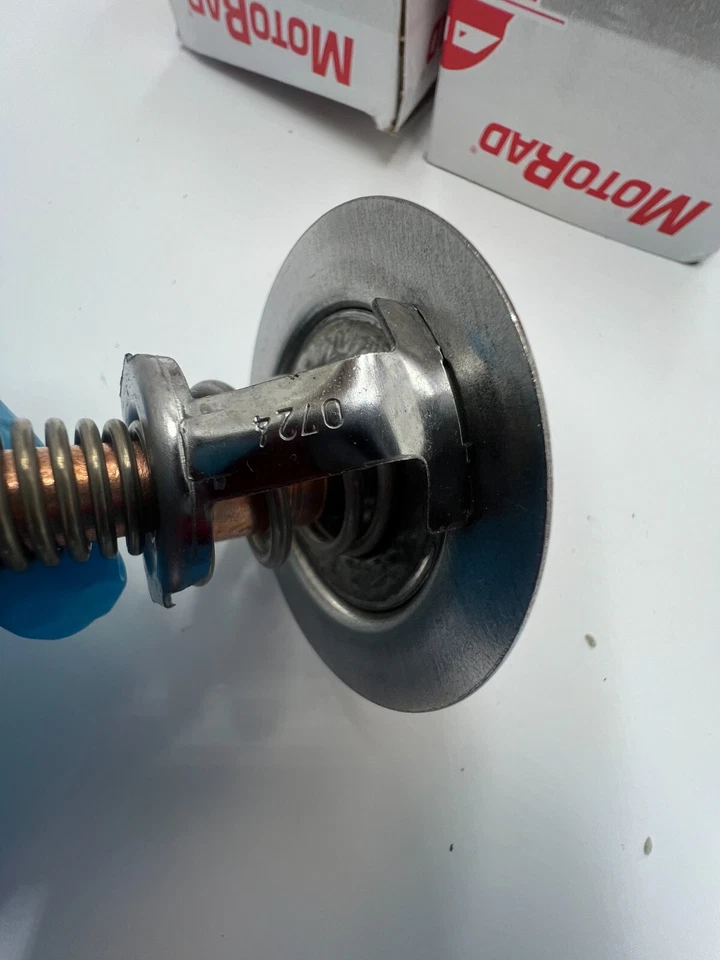 (QTY 2) Motorad Engine Coolant Thermostat 378-192 for 2003 Ford E-350 Club Wagon - Image 2 of 4