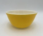 Vintage Pyrex Mixing Bowl #402 Citrus Yellow 1 1/2 Qt USA