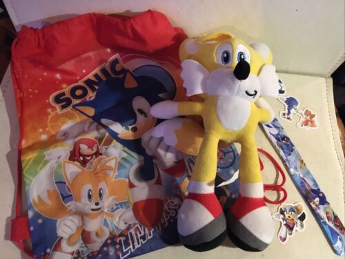 Sonic The Hedgehog Window Cling W/ Drawstring Backpack - Picture 1 of 8