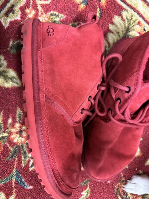 Ugg red boots size  Men s 9 Barely used, Excellent Condition!