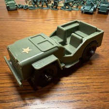 VINTAGE TIM- MEE TOYS ARMY JEEP HARD PLASTIC 5 INCH AURORA ILL. USA