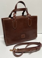~Borsa a tracolla Dooney & Bourke GIA fiorentina in pelle ~Castagno
