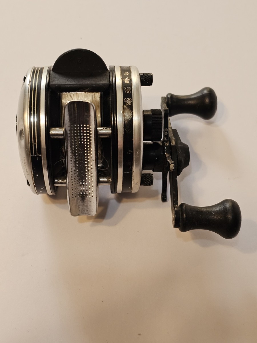 Abu Garcia Ambassadeur Light Cast 4600 CB Bait Casting Fishing