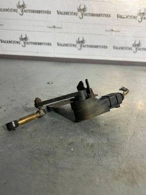 NISSAN PRIMERA P12 Niveausensor vorne links H001S007 6PM00804375 2.18 35314042