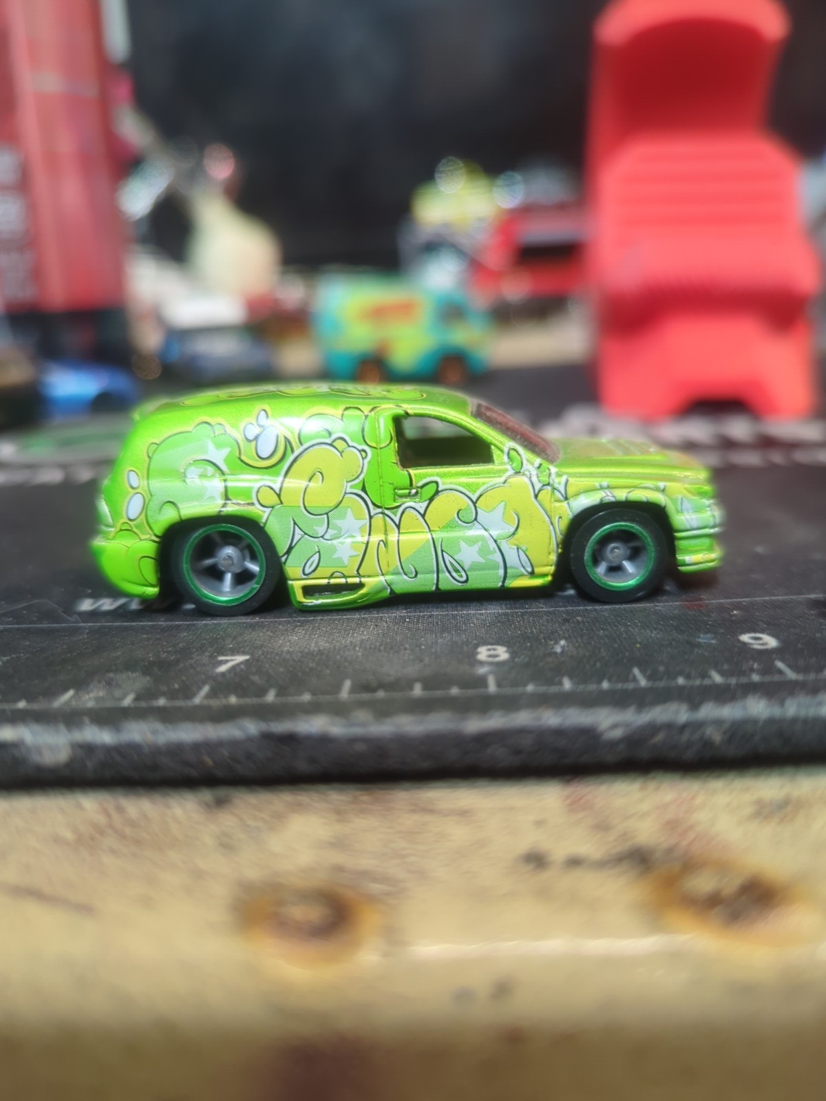 2001 hotwheels Fandango Custom wheel swapped near mint