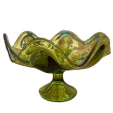 1960s VIKING EPIC 6 PETAL Petal LARGE GREEN GLASS COMPOTE MD CENTURY FOOTED
