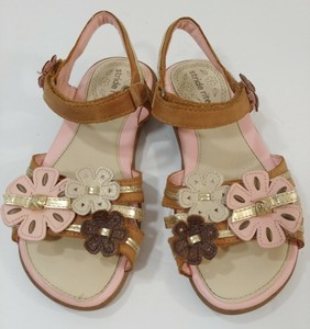 stride rite gold sandals