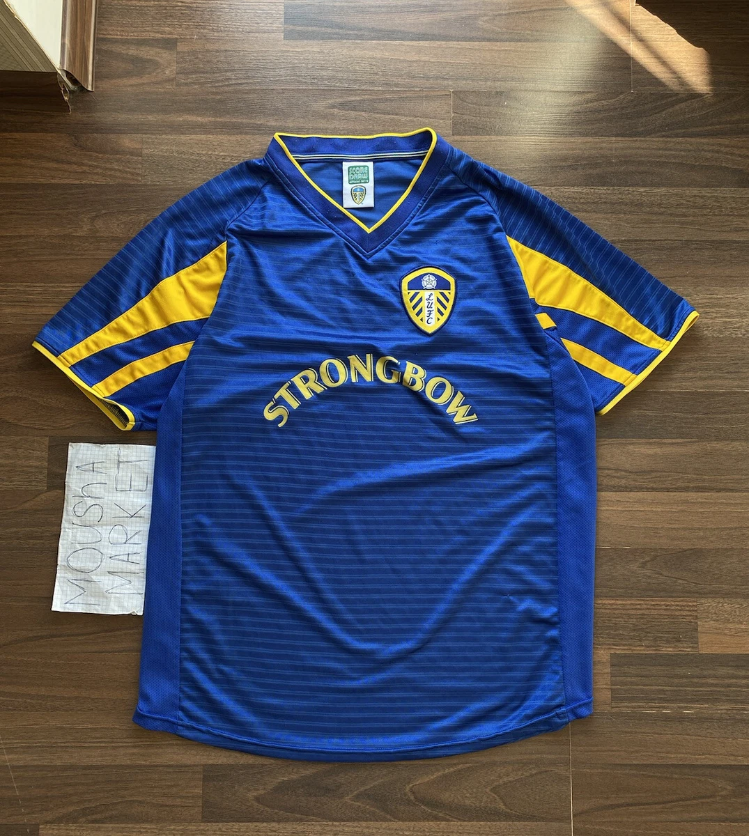 leeds united blue away shirt