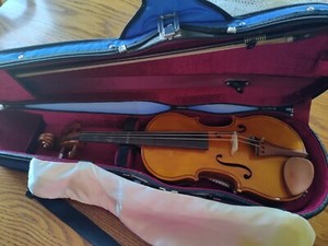  Beautiful Sounding 12-in "Imp. Canada 1994" Viola With Bow And Case