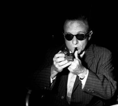 American journalist Victor Riesel smoking pipe journalist blind be- Old Photo 1
