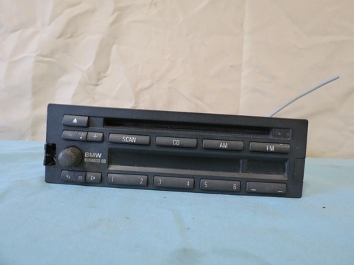 ✓ 96-02 BMW e36 Roadster Z3 AM FM Radio 