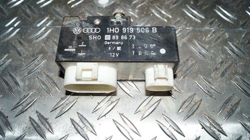 ++ VW Golf 3 Steuergerät für Kühlerlüfter 1H0919506 B ++