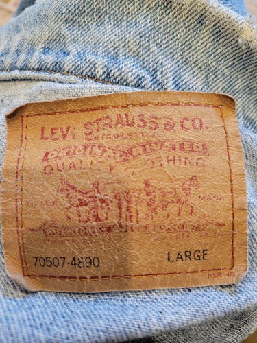 Vintage Levi's Denim Jacket Mens L Trucker Made USA 90s 70507-4890 Distressed by Levi's, $56.98 - Photo 2